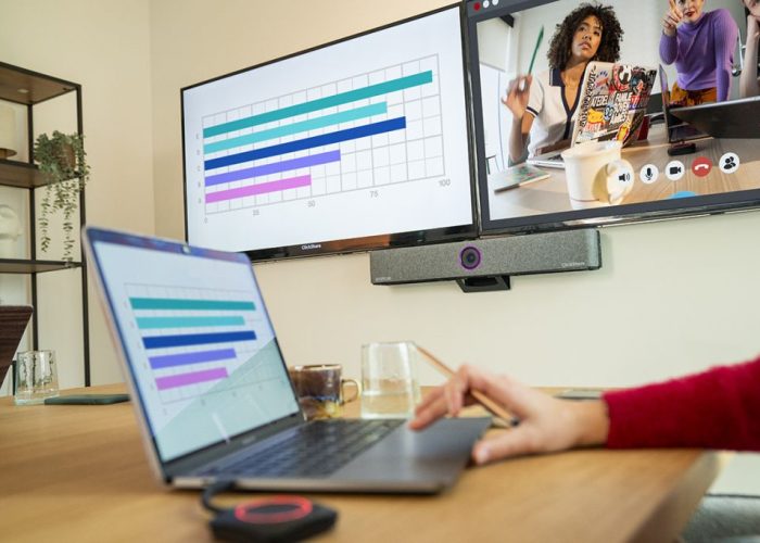 ClickShare-Bar-Core-2